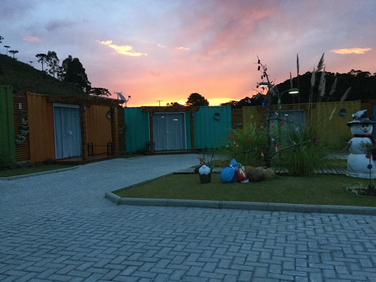 Villa Dos Ventos Hospedagem Container บอมจาร์จิง ดา แซร์ฮา ภายนอก รูปภาพ